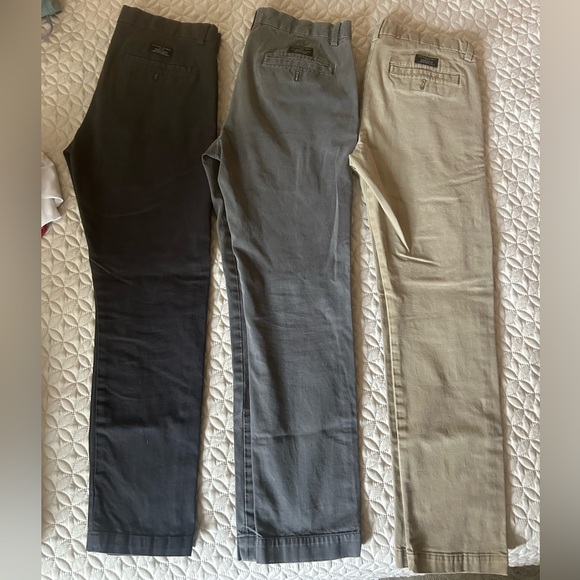 6 Banana Republic and Goodthreads khakis, 1 pair of jeans. 31x30 or 32x30 - Picture 1 of 7